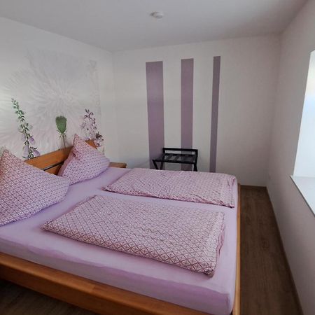 Ferienwohnung Punkt, 5 Gehminuten Vom Europa-Park รูสท์ ภายนอก รูปภาพ